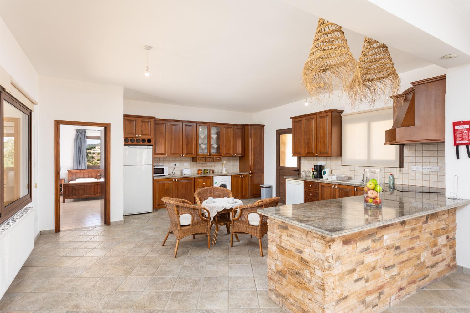 Villa Heaven Полис Екстериор снимка