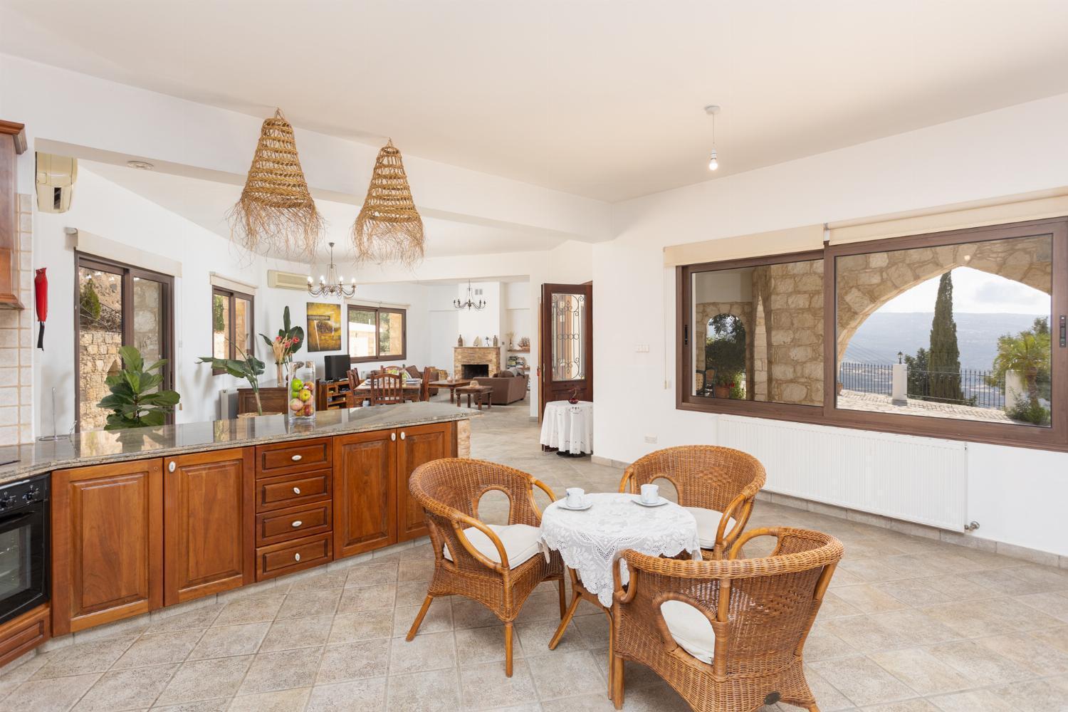 Villa Heaven Полис Екстериор снимка